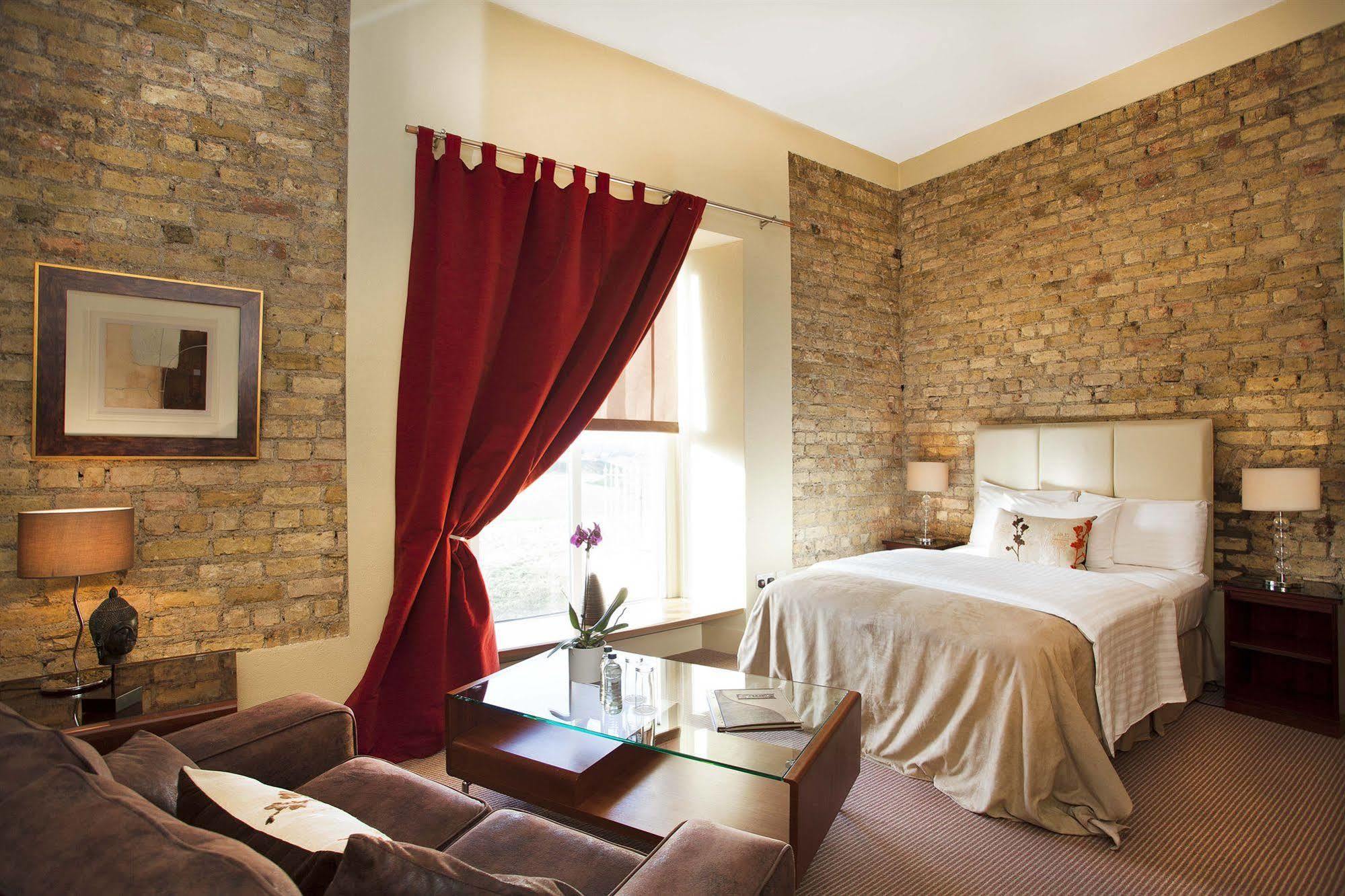 Becketts Hotel Leixlip Eksteriør billede